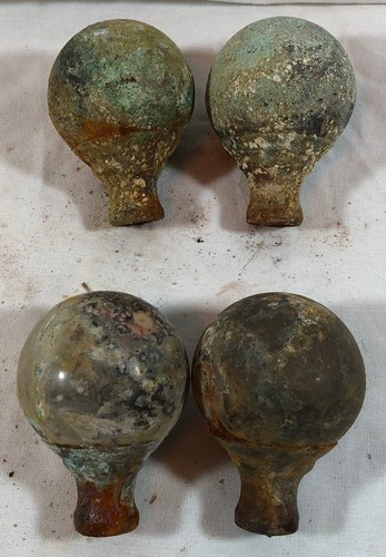 Antico pomello letto - a, sfera